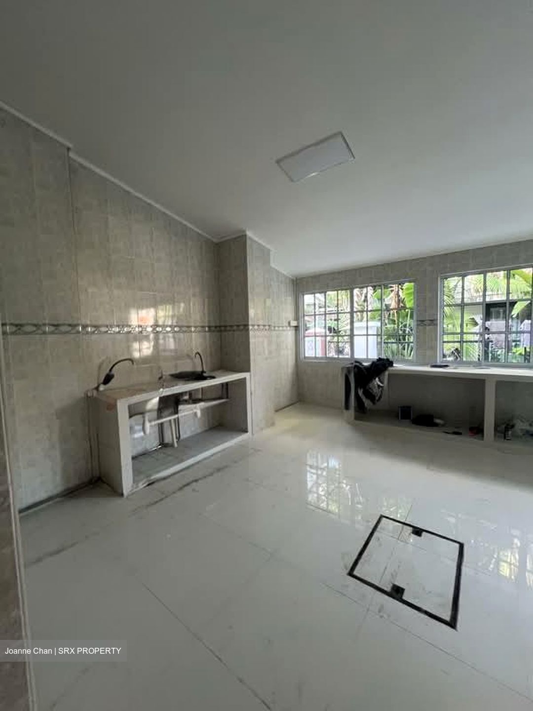 Lucky Hills (D16), Terrace #602543901